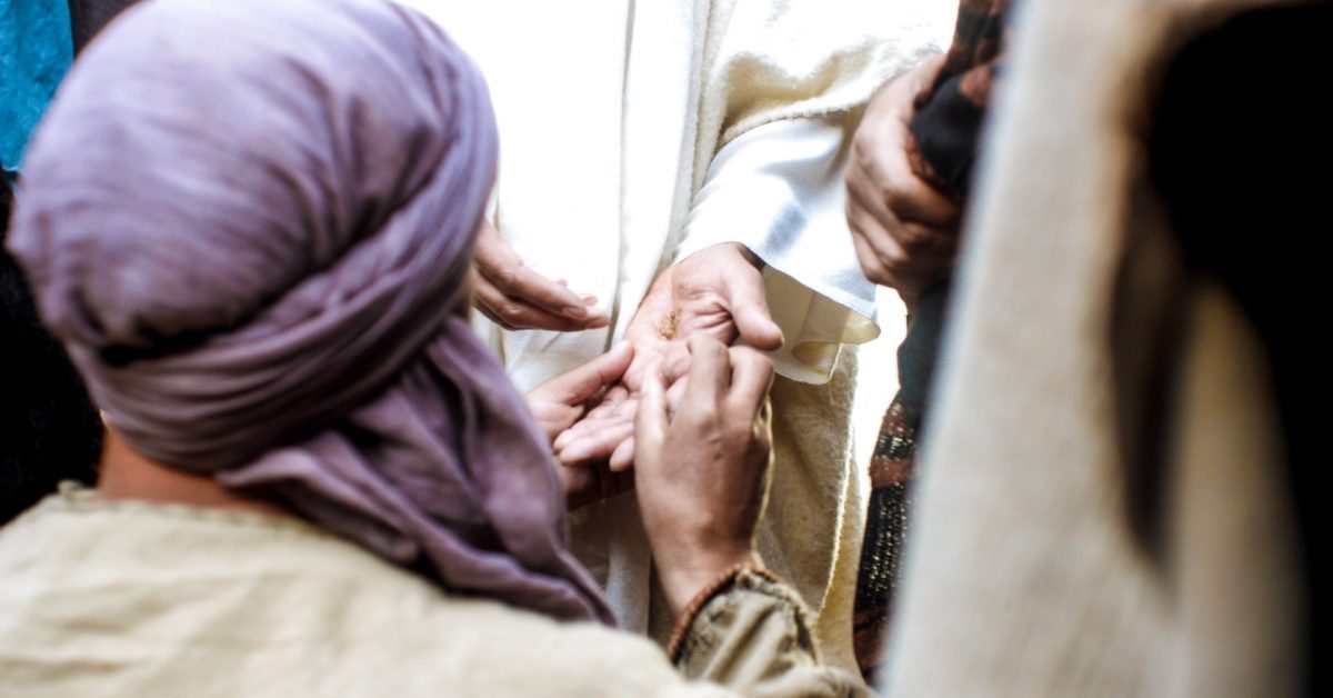 Nail marks in Jesus' hand